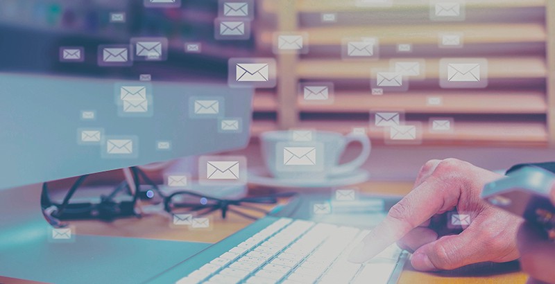 A company with 50 employees sends about 248,000 emails a year. Take advantage of these emails. Photo: iStock